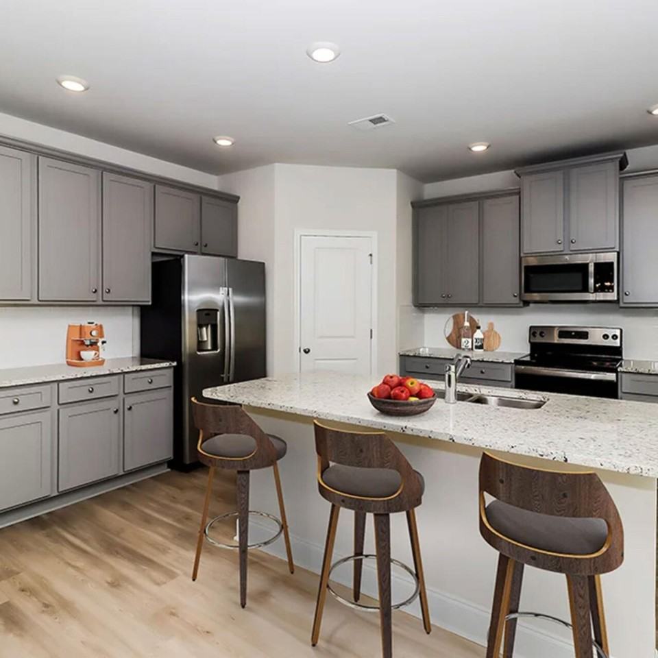 112 Kingshall Rd - Photo 5 of 34