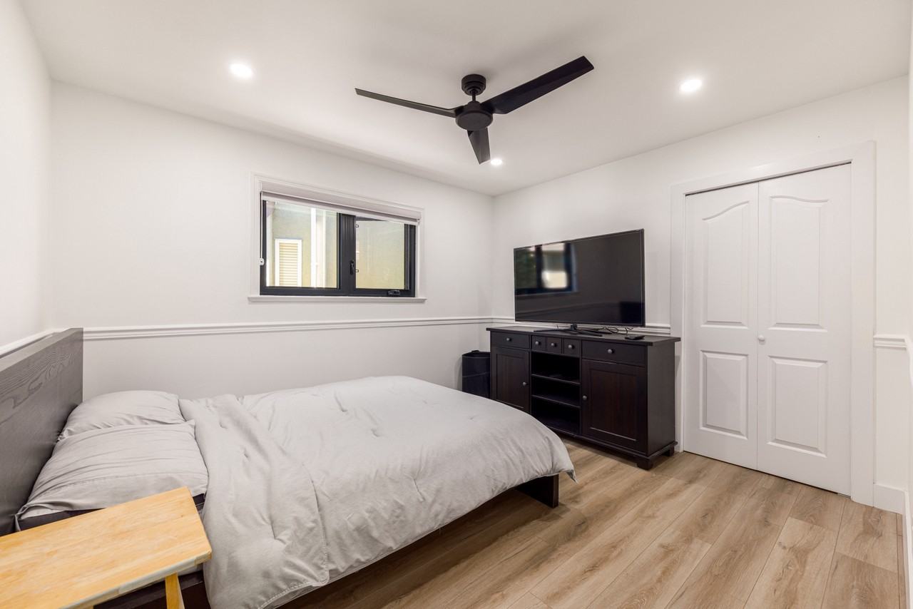 7980 155A St - Photo 5 of 19