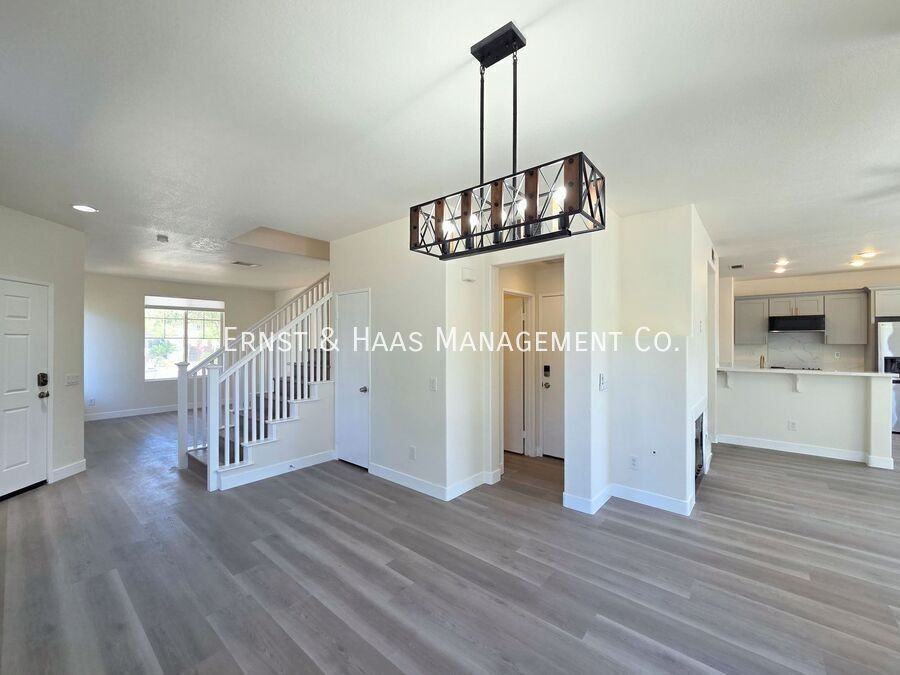 3408 Duchess Ln - Photo 6 of 39