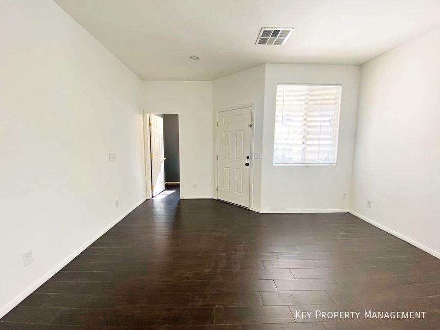 10143 Pleasant Village Pl - Photo 3 of 14