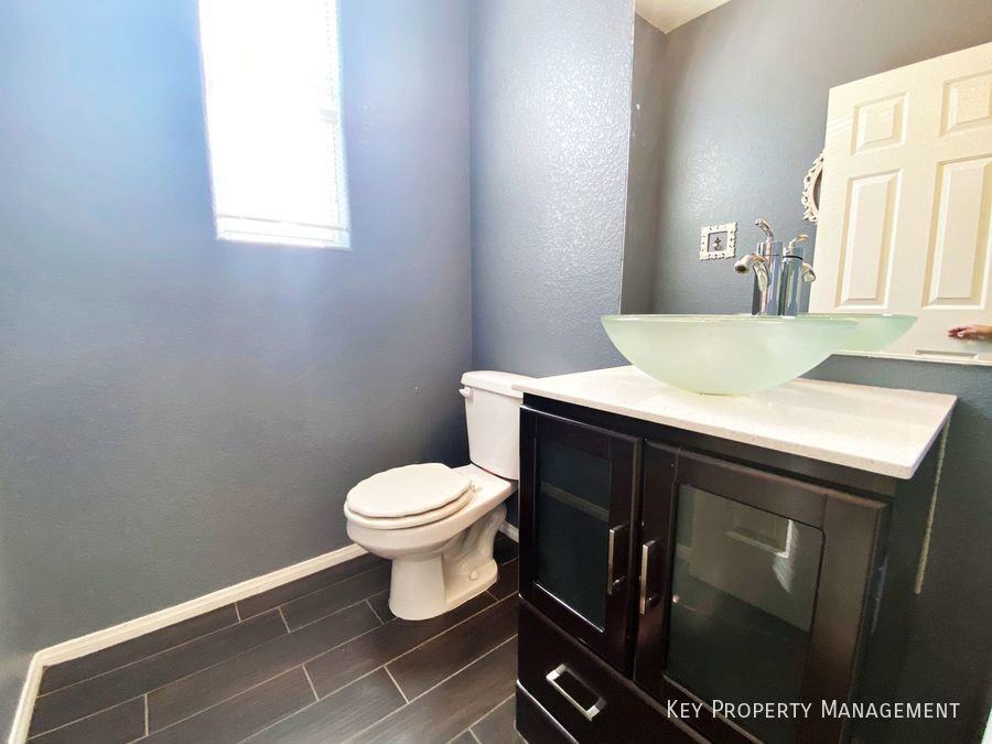 10143 Pleasant Village Pl - Photo 5 of 14
