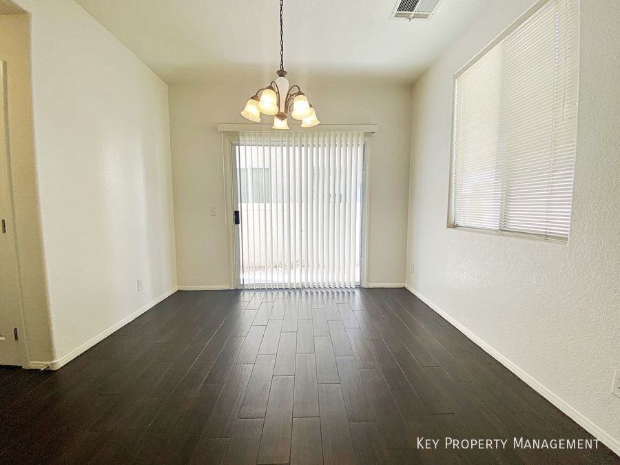 10143 Pleasant Village Pl - Photo 6 of 14