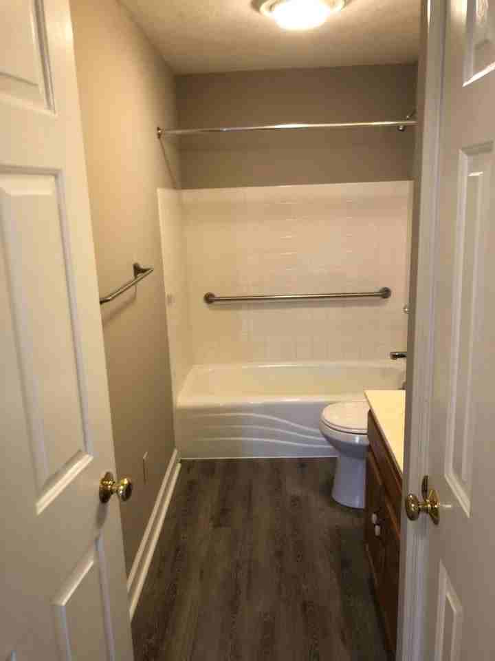 327 N. Pine Ave - Photo 7 of 25