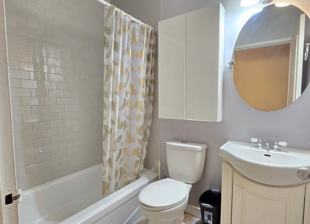 3611 Boulevard Décarie #300 - Photo 7 of 12