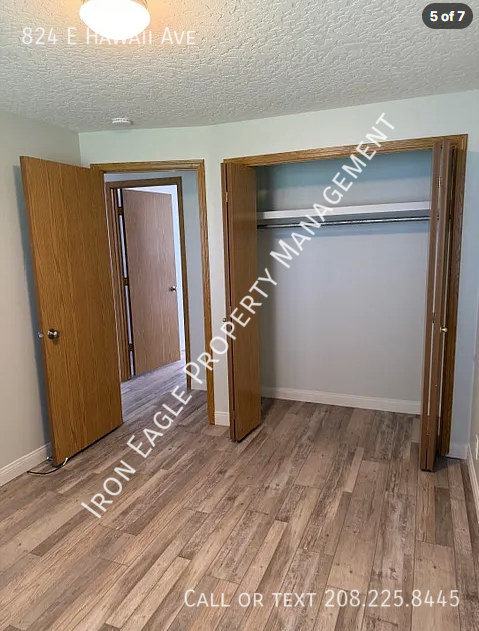 824 E Hawaii Ave - Photo 7 of 7