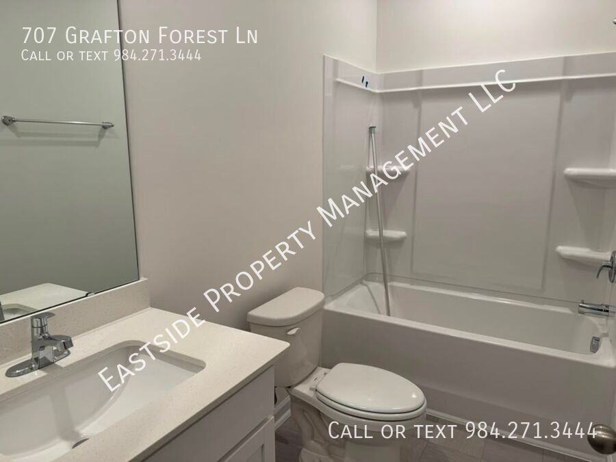 707 Grafton Forest Ln - Photo 4 of 26