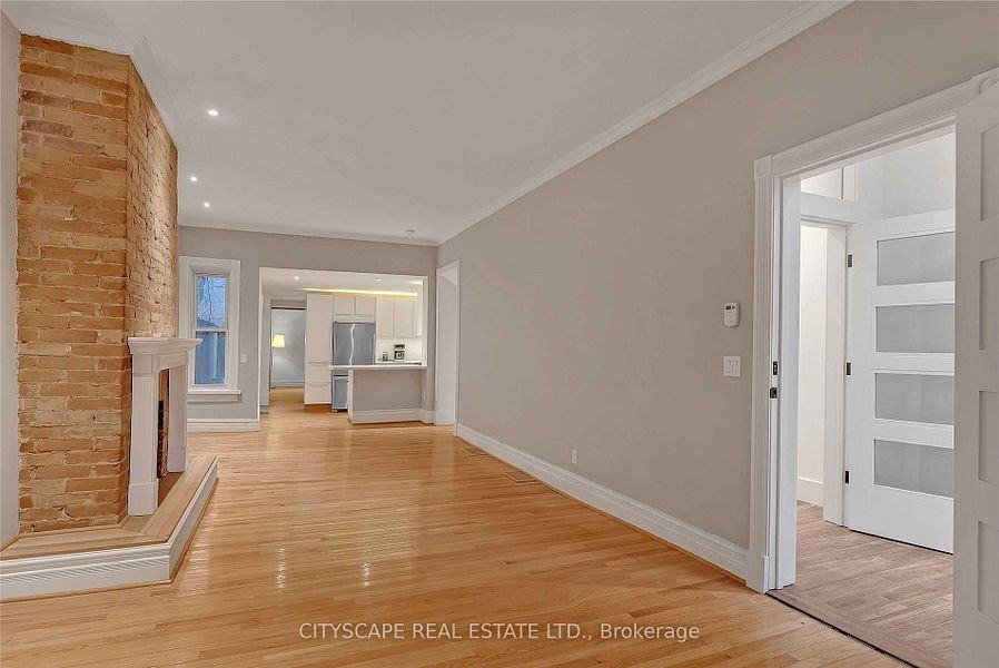 180 Strachan Avenue #2 - Photo 5 of 24