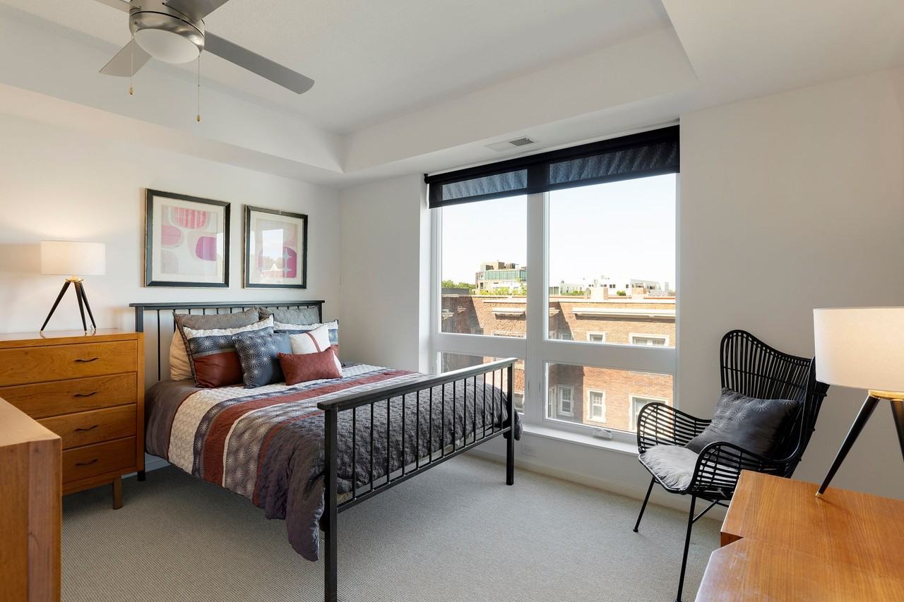 Laguna Apartments - Photo 2 of 24