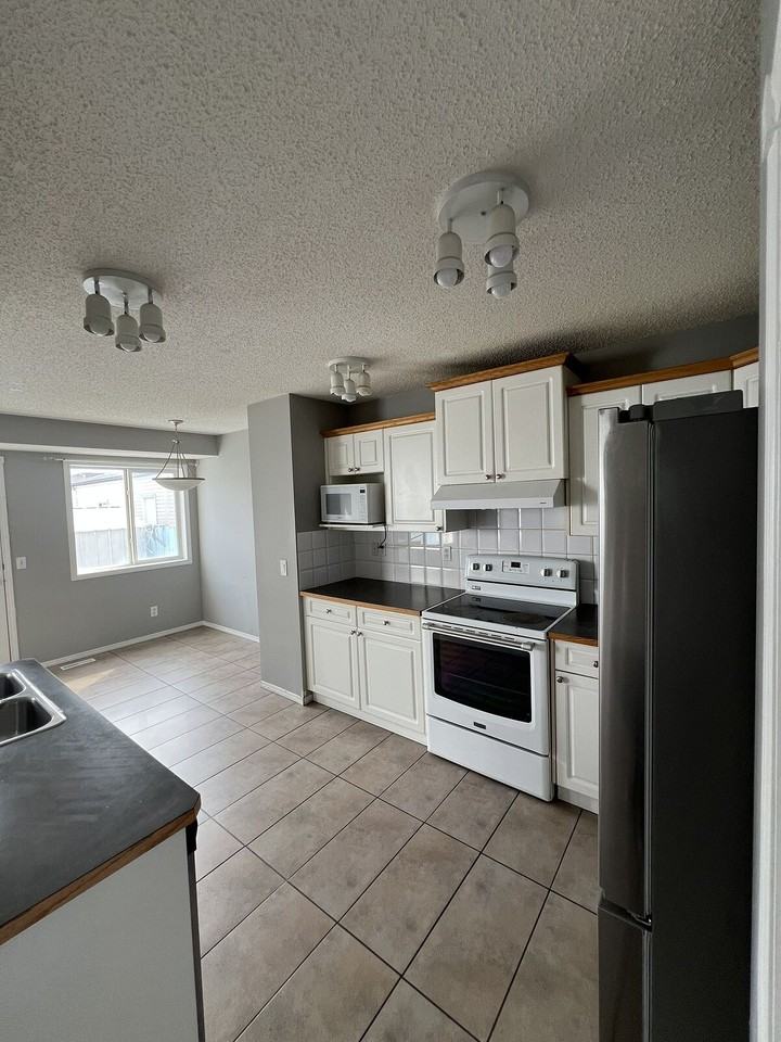 147 Taracove Estate Dr Ne - Photo 7 of 19