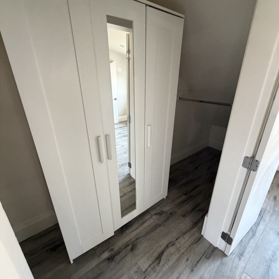 1176 E 60th Ave - Photo 6 of 12