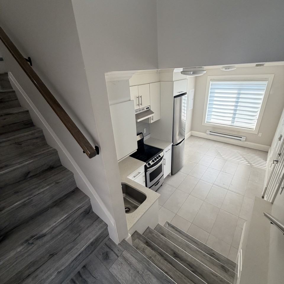 1176 E 60th Ave - Photo 7 of 12