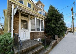 633 Edgewood Ave - Photo 1 of 1