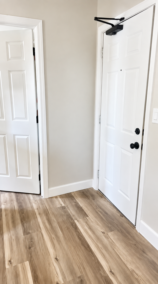 217 Ocean Gate Ave #5 - Photo 5 of 6