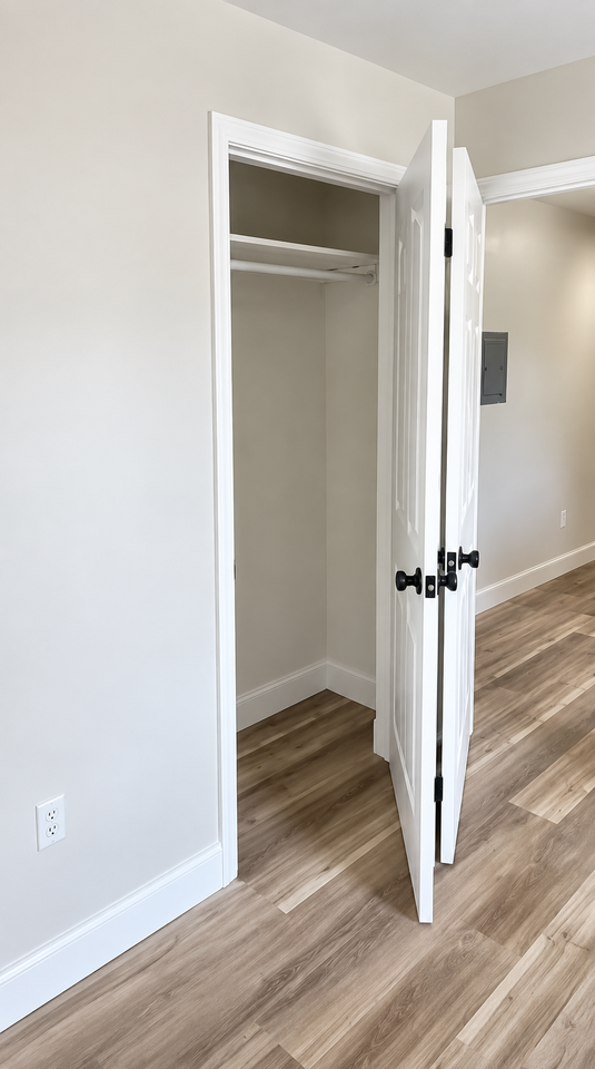 217 Ocean Gate Ave #5 - Photo 6 of 6