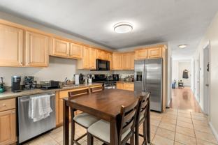 95 Kilsyth Rd #2A - Photo 1 of 1