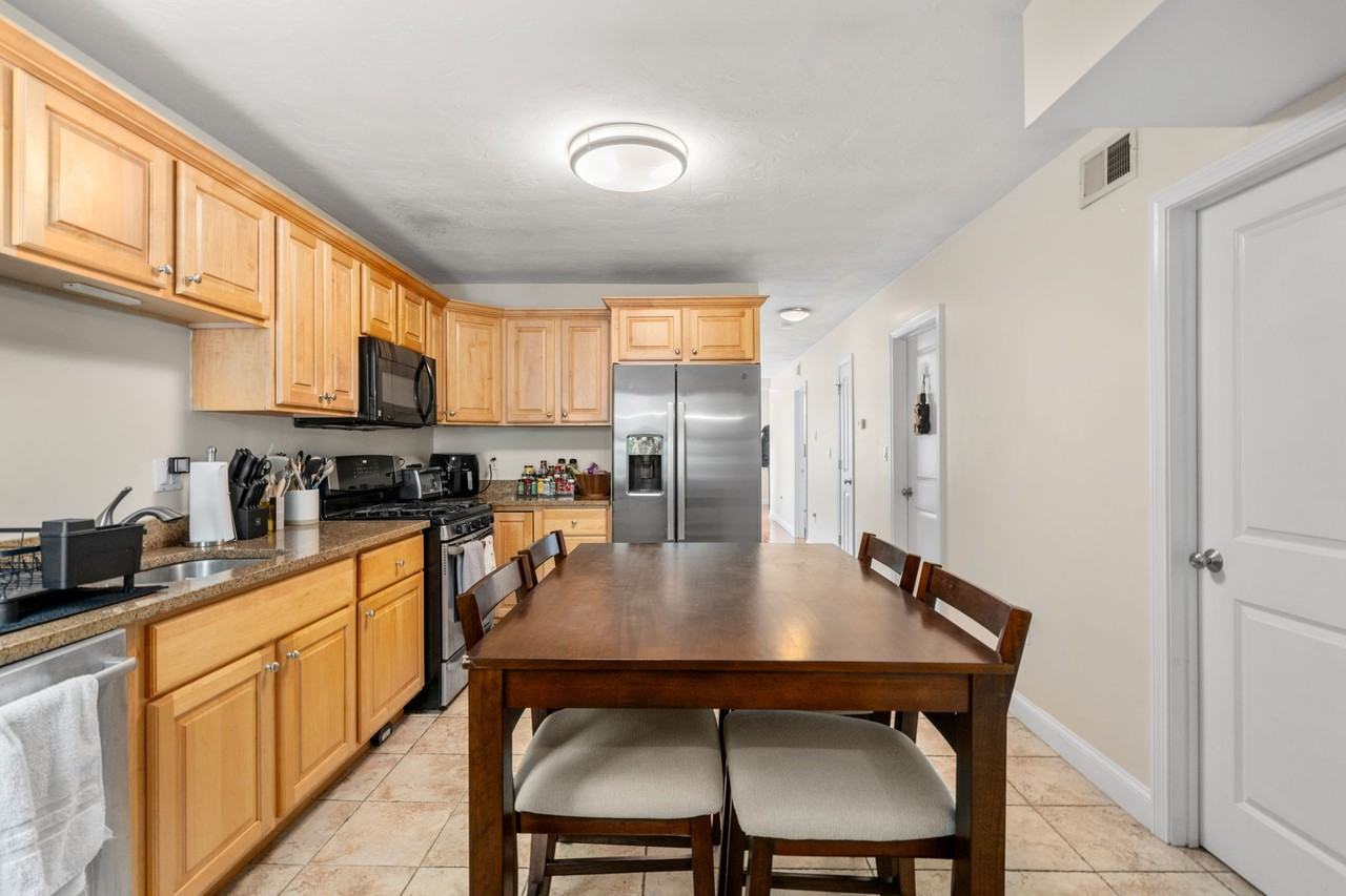 95 Kilsyth Rd #2A - Photo 6 of 10