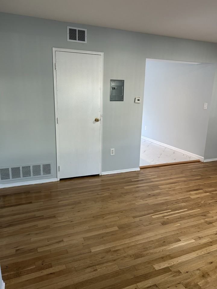 27 Judson St #1A - Photo 3 of 7