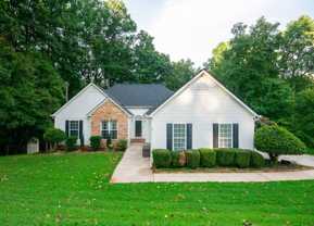 275 Bridgewater Ln #B - Photo 1 of 1