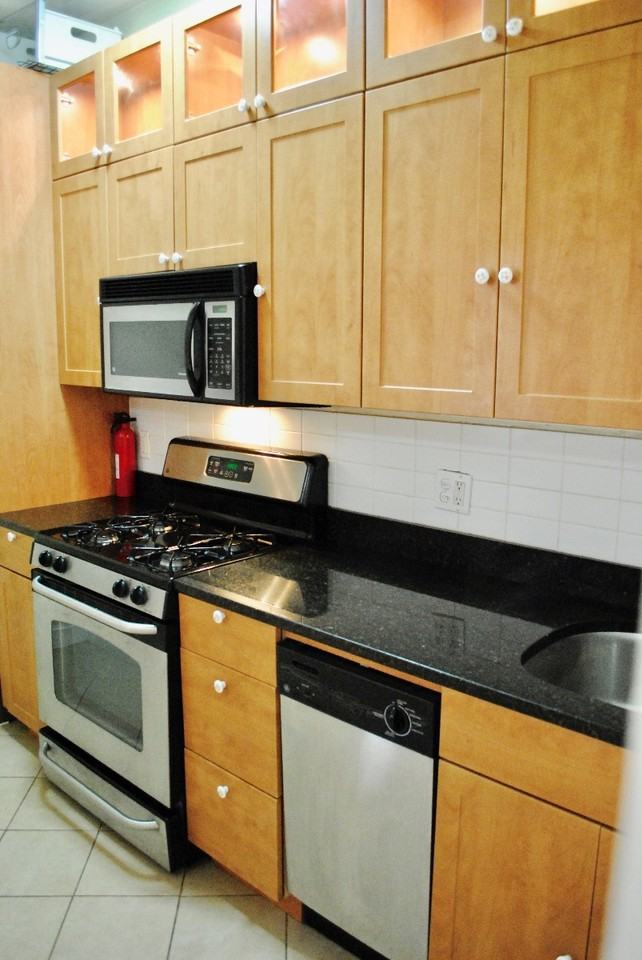 160 Saint Botolph St #4 - Photo 3 of 9