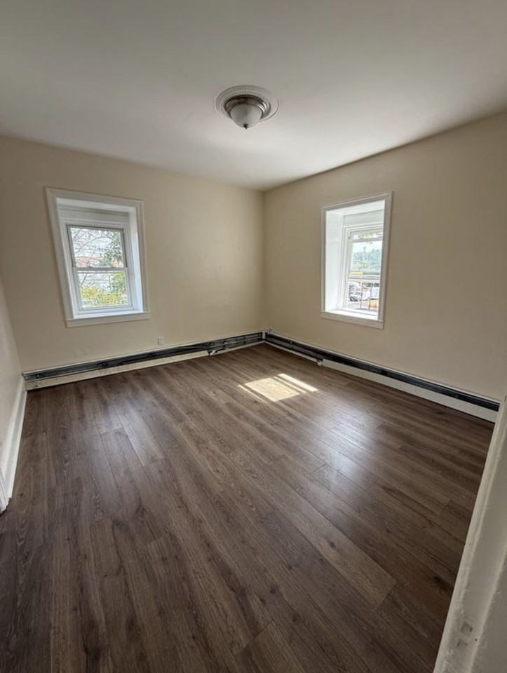 54 Harrison St #3 - Photo 4 of 7