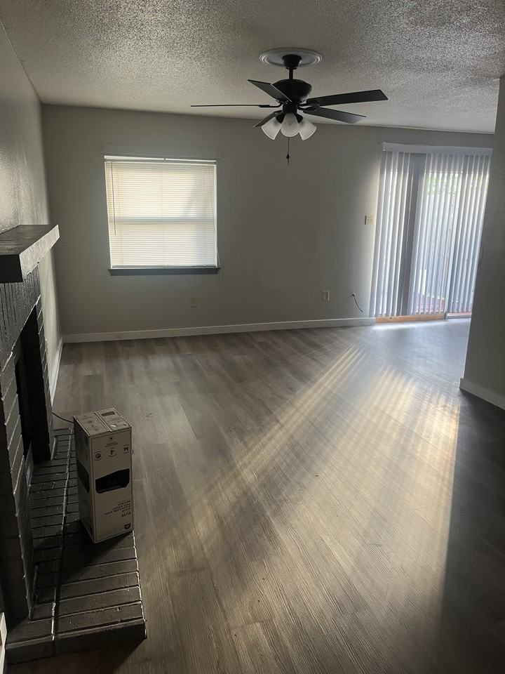 2316 Old Compton Rd #B - Photo 5 of 12
