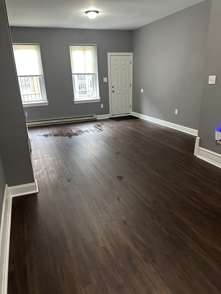 617 E Lippincott St #NA - Photo 5 of 20