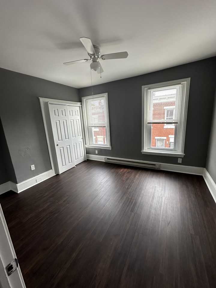 617 E Lippincott St #NA - Photo 6 of 20