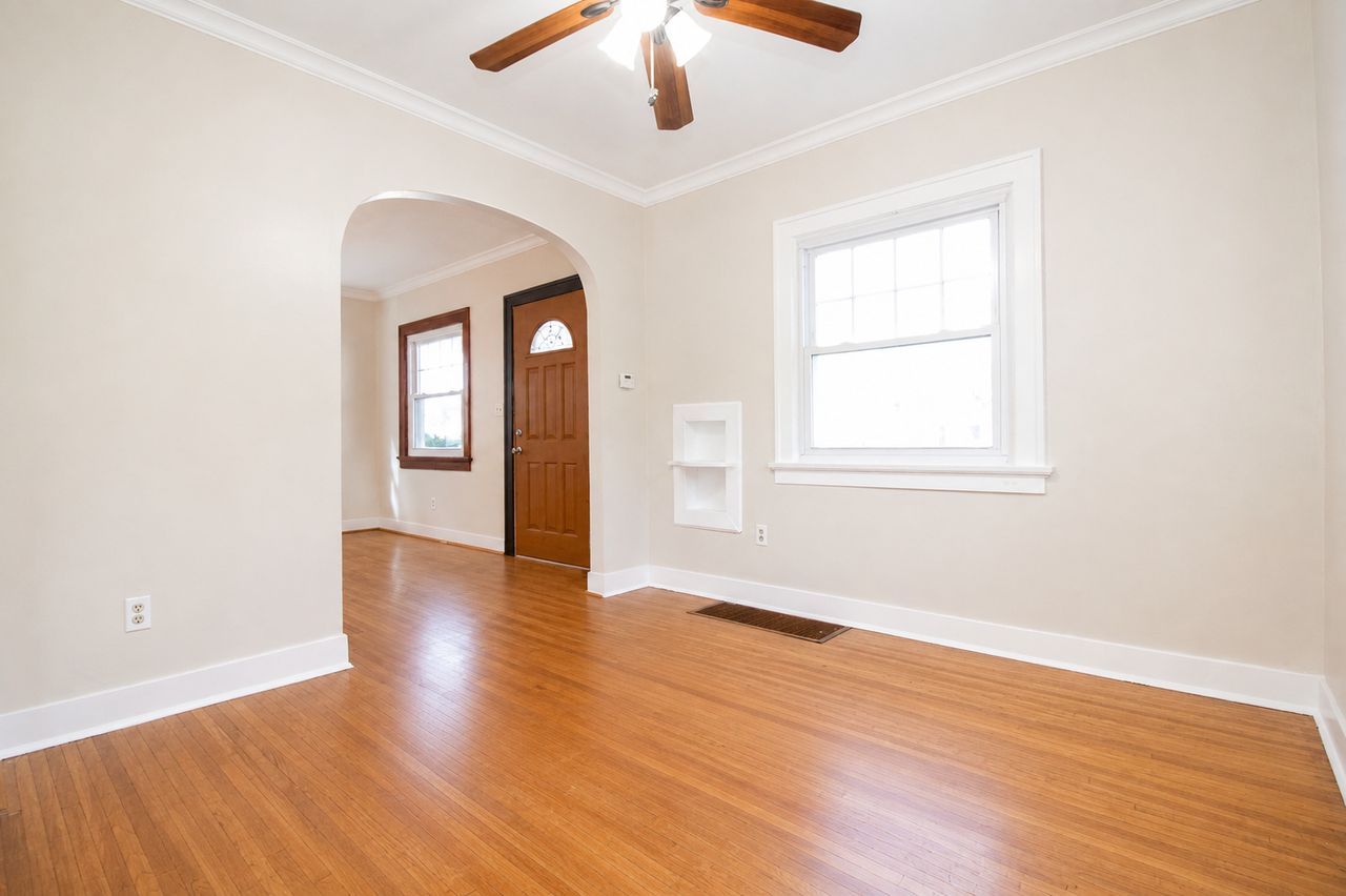 1467 Crestwood Rd #NA - Photo 7 of 24