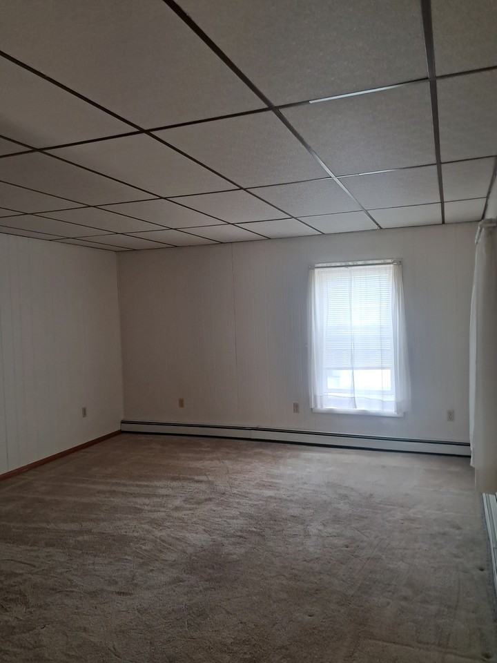 253 Hudson Ave #NA - Photo 7 of 10