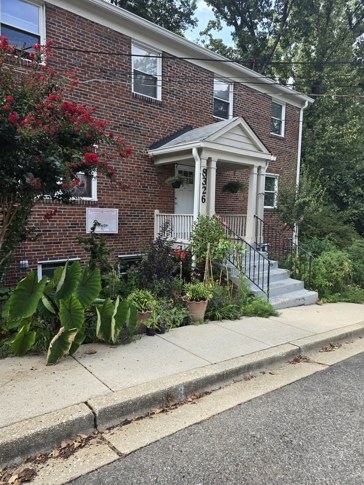 8326 Roanoke Ave #4 - Photo 4 of 13
