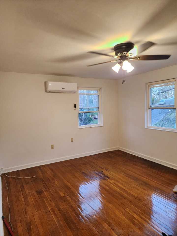 8326 Roanoke Ave #4 - Photo 6 of 13
