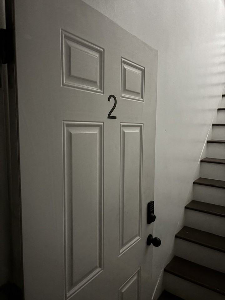 3006 W Cumberland St #2 - Photo 3 of 11