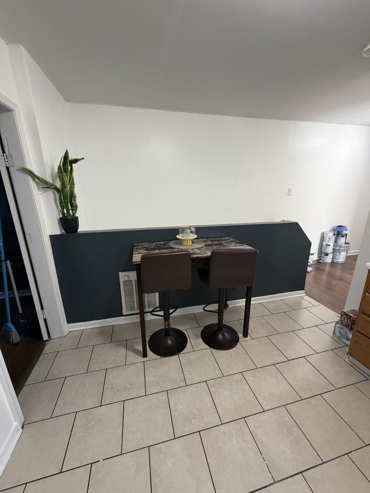 3006 W Cumberland St #2 - Photo 6 of 11