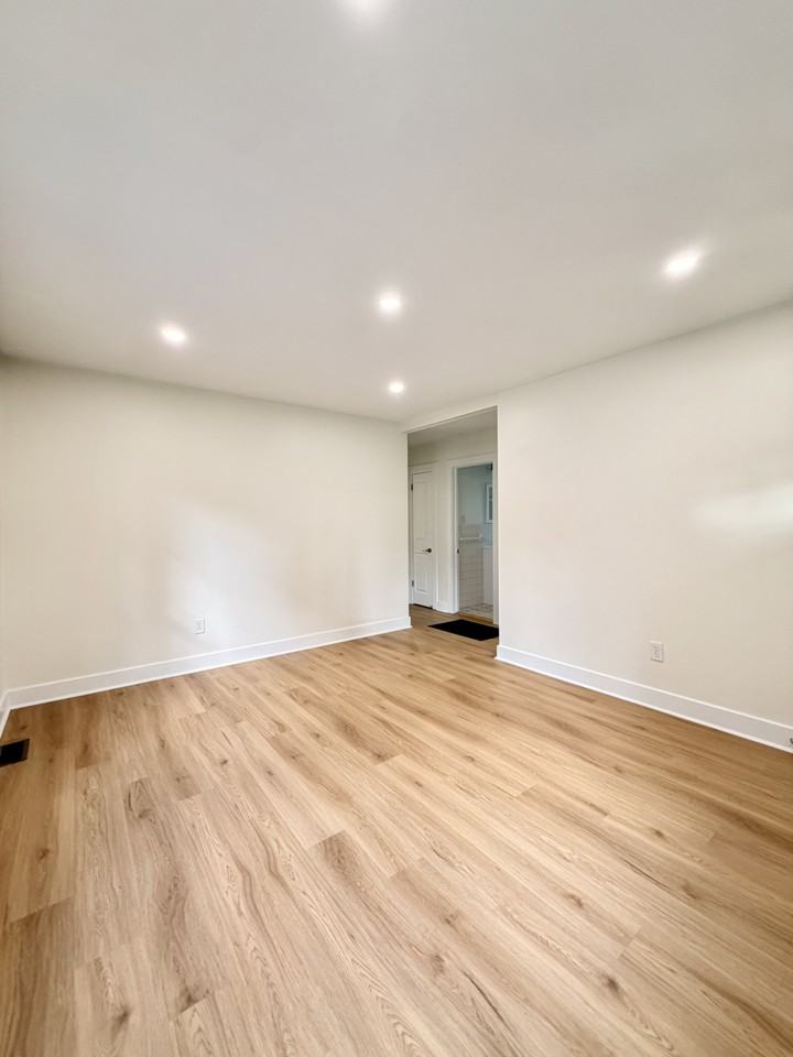 1709 Washington Blvd #NA - Photo 3 of 12
