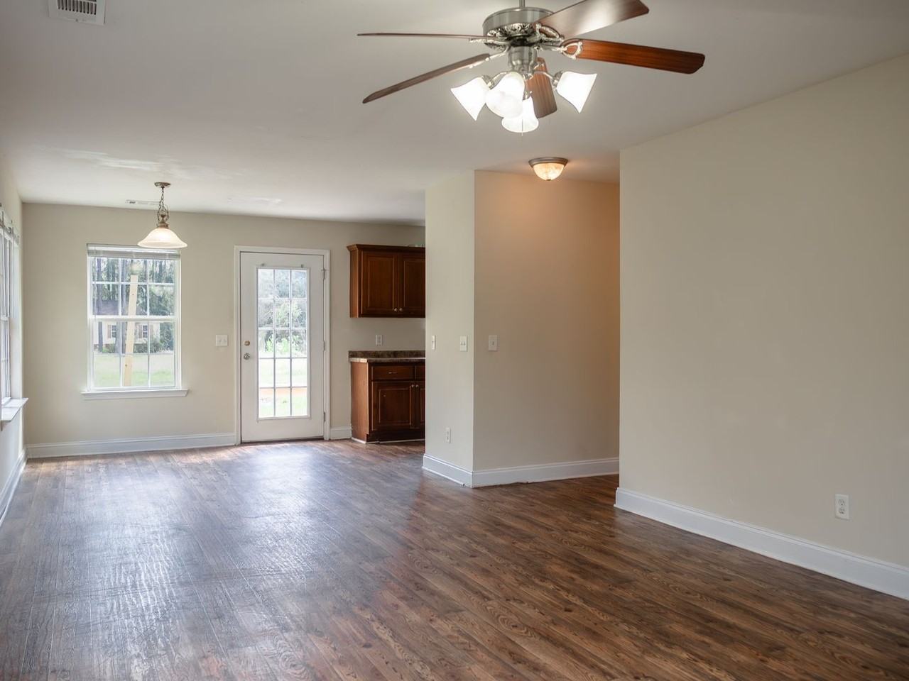 352 Langston Chapel Rd - Photo 6 of 43