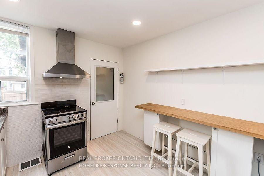 20 Golden Avenue - Photo 7 of 19