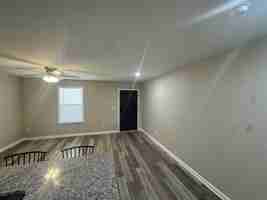 featured image of 121 Jefferson Ave W #4