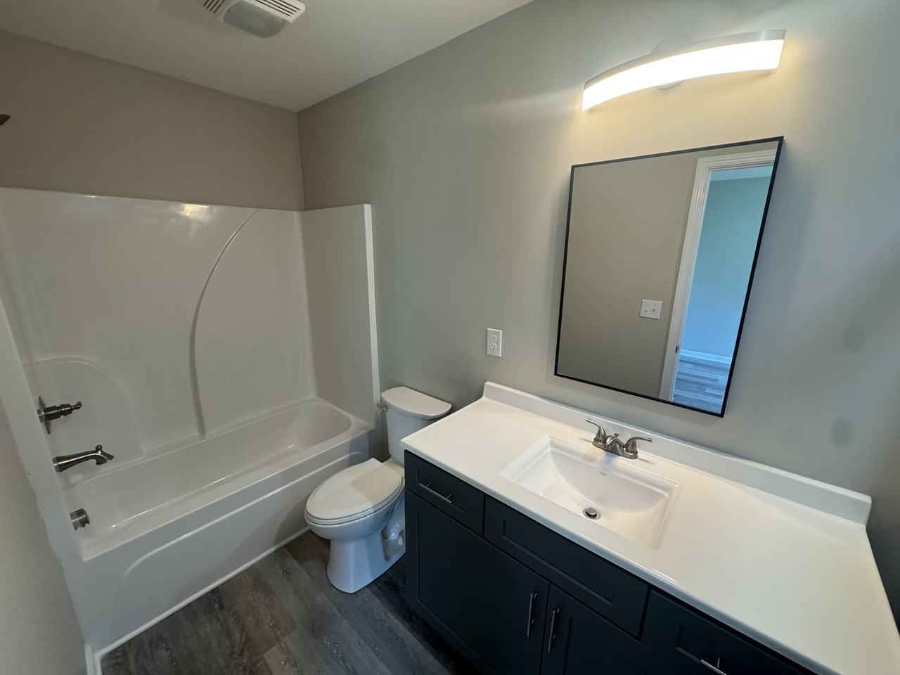 121 Jefferson Ave W #4 - Photo 5 of 6