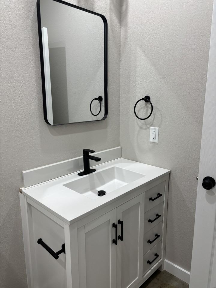 1408 Esplanade St #A - Photo 2 of 19