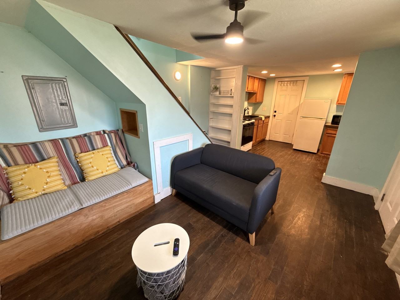 24 N Princeton Ave #NA - Photo 2 of 9