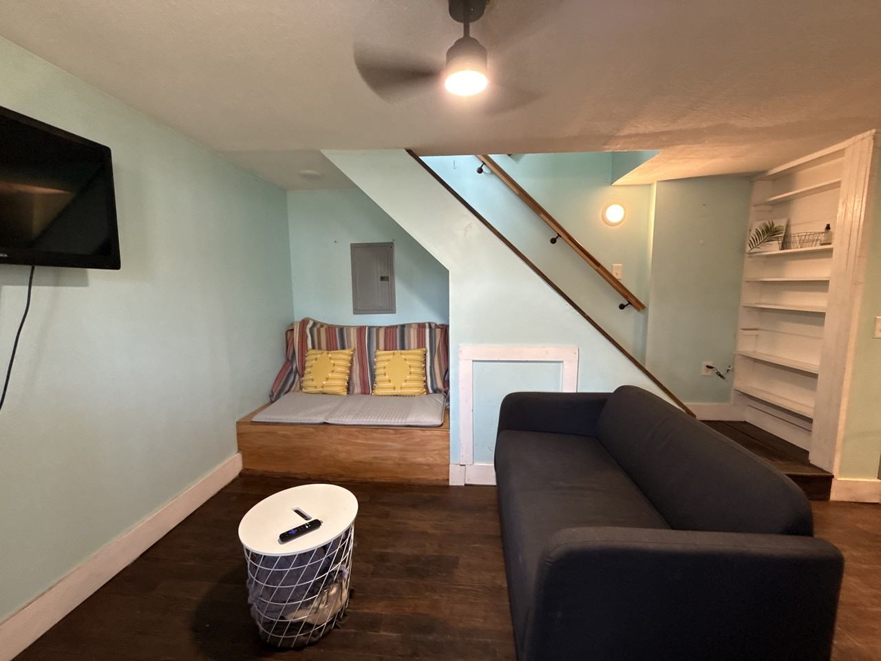 24 N Princeton Ave #NA - Photo 3 of 9