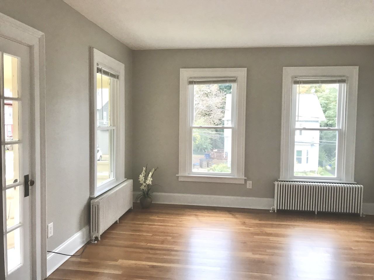 17 Davis Ave #19B - Photo 2 of 11