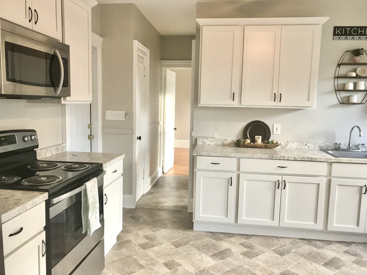 17 Davis Ave #19B - Photo 4 of 11