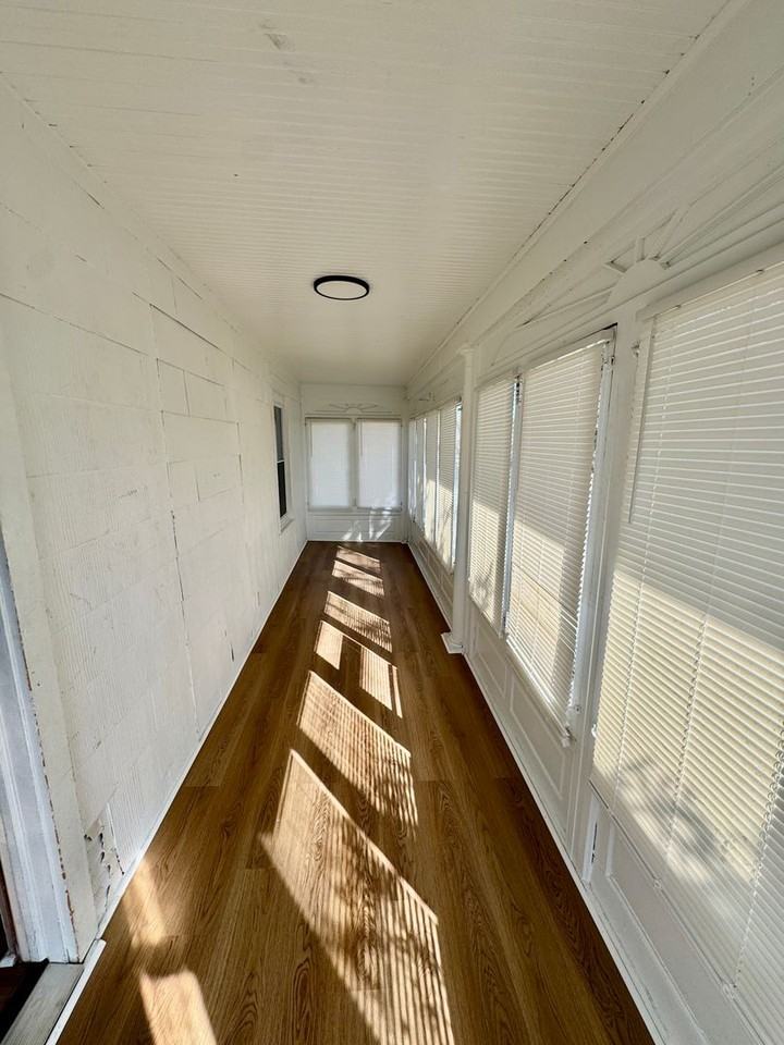 117 Browning Ave - Photo 5 of 26