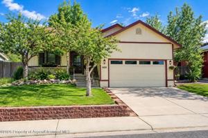 featured image of 444 Palmetto Dr