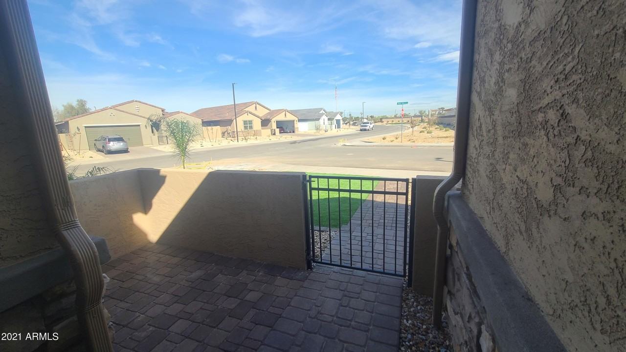 14059 W Monte Vista Rd - Photo 4 of 15