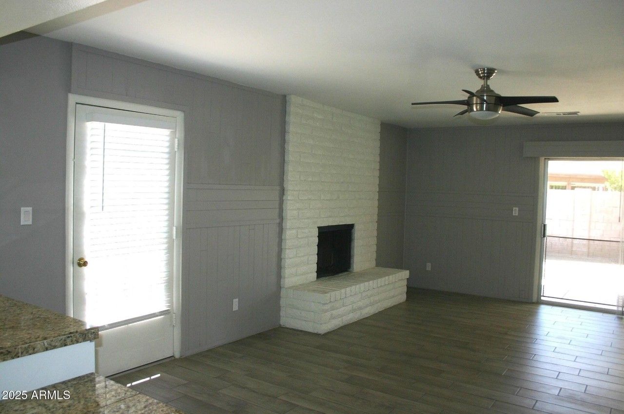 2217 S Las Flores - Photo 6 of 19