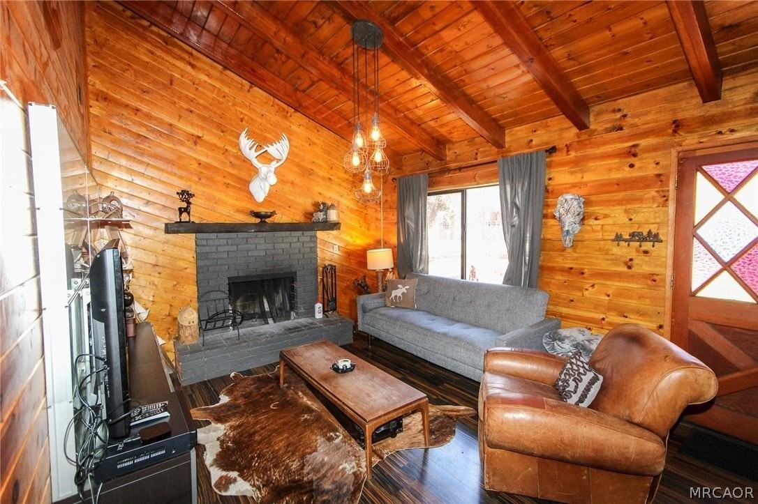 601 Elysian Blvd - Photo 4 of 25