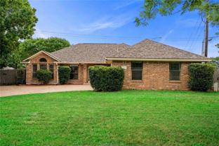 600 Coachlight Ct - Photo 1 of 1