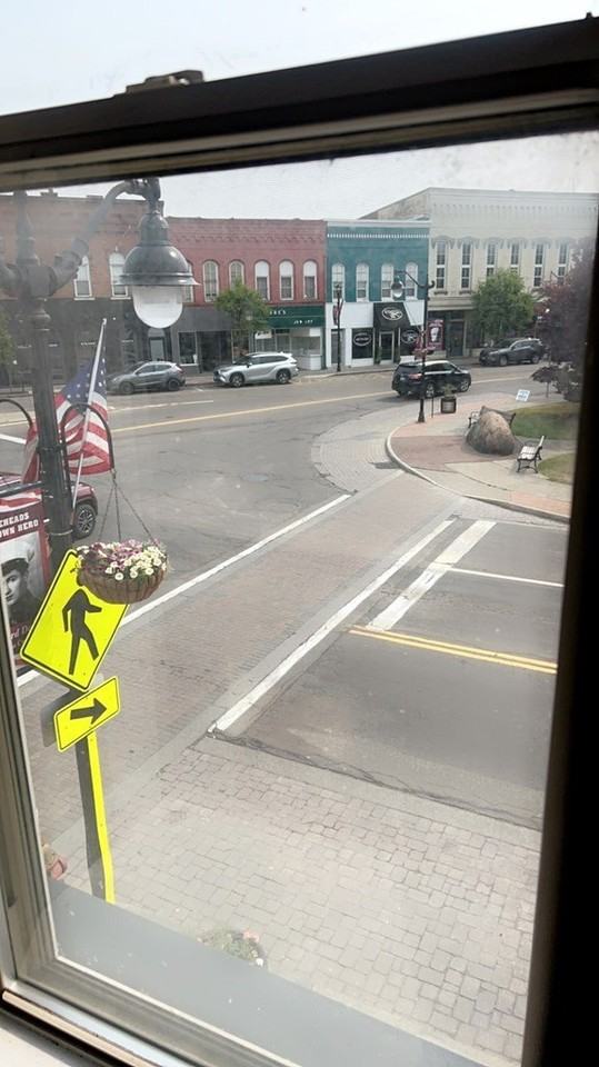 106 N Main St Apt A - Photo 2 of 6